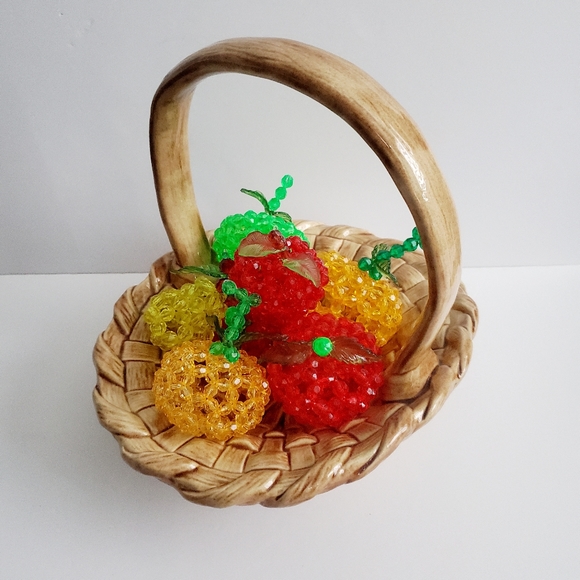 RARE VTG Woven Basket w/ Handle Ceramic Signed Beaded Fruits Included (7pcs) - Picture 10 of 16
